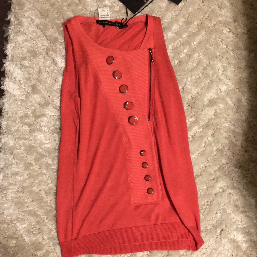 BNWT Balenciaga knit coral top with zipper/buttons